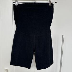 Beyond Yoga Maternity Spacedye Cruiser Maternity Biker Short, Gray, Size S, EUC